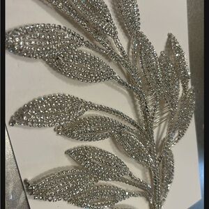 Elegant Silver Leaf Hair Comb